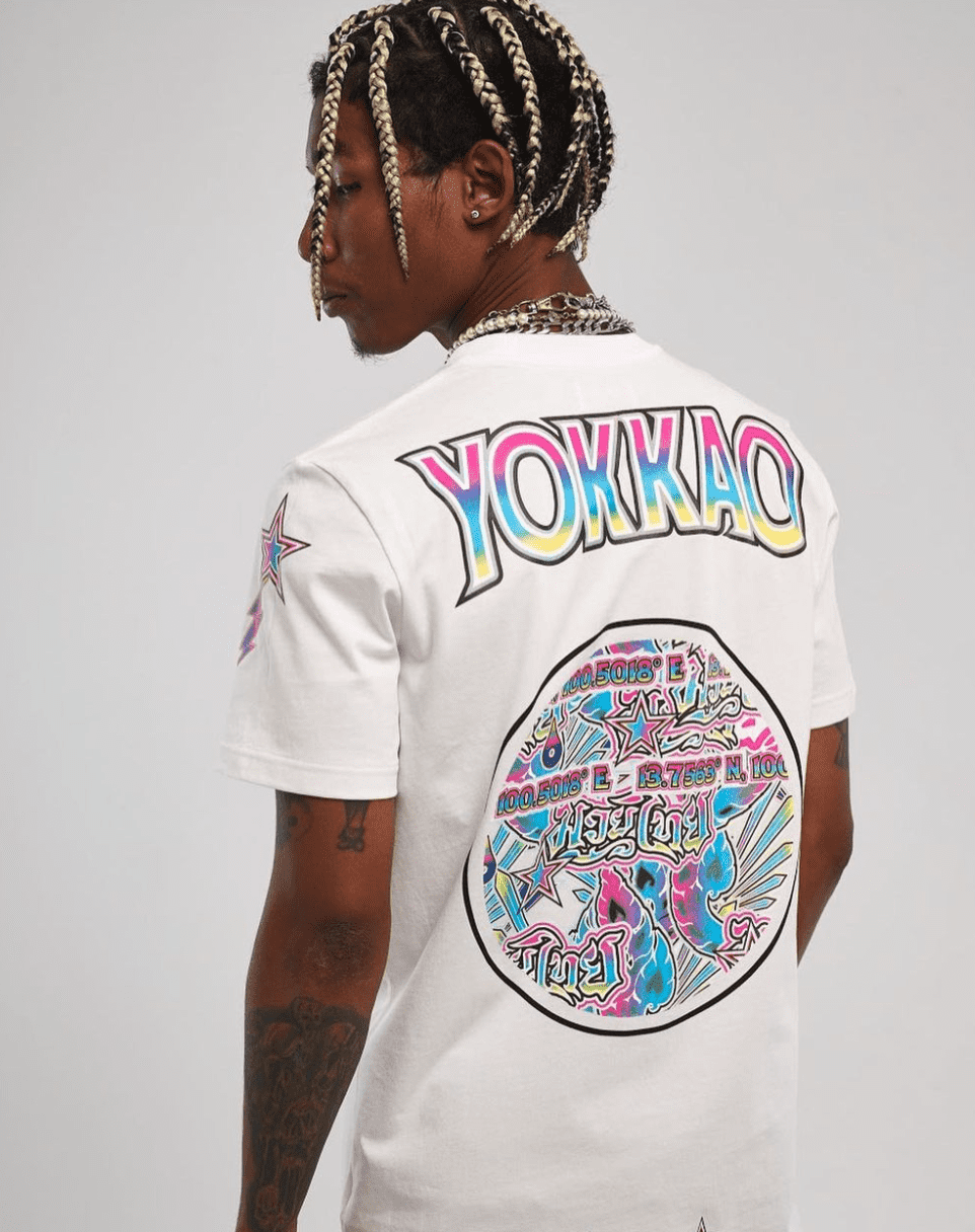 Walking T-shirts