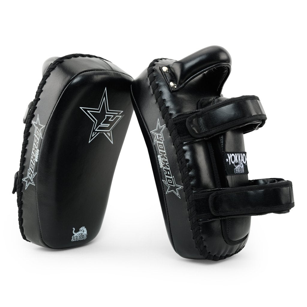 Pads De Frappe YOKKAO Pour Kickboxing Et Muay Thai - Cuir De Vache Qualité Pro - Fait Main En Thaïlande
