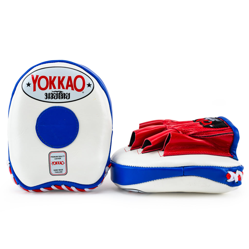 Focus Mitts Small Thai Flag - YOKKAO