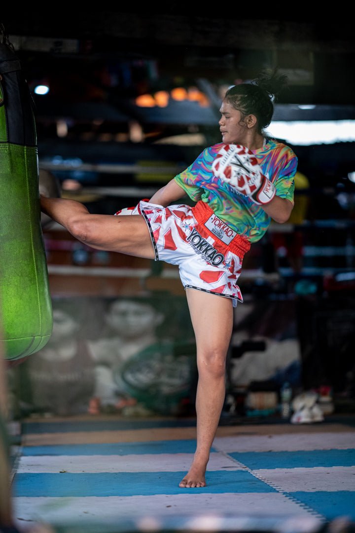 The Benefits of Muay Thai for Women-YOKKAO